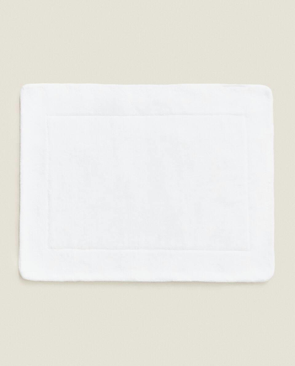 EXTRA SOFT BATH MAT