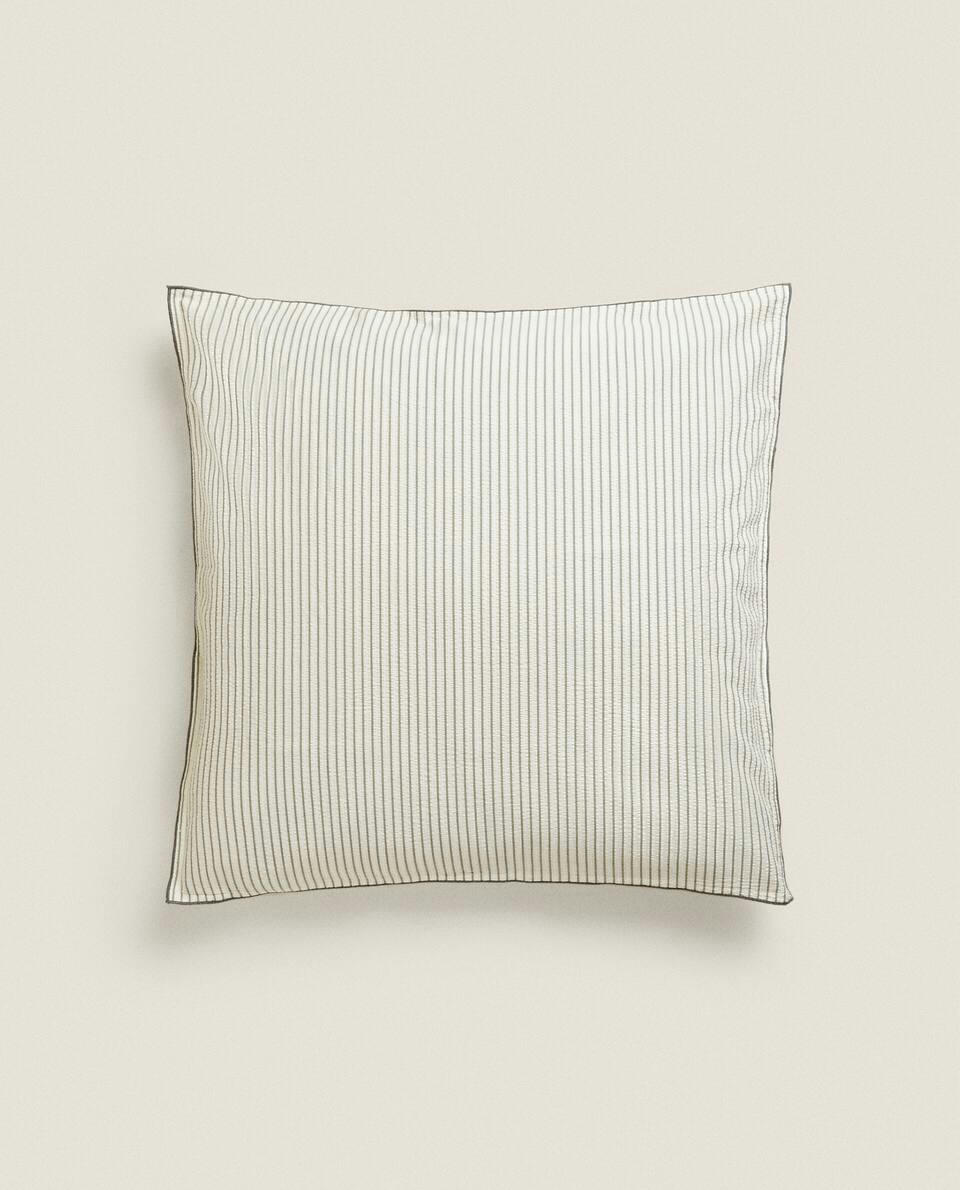 STRIPED SEERSUCKER PILLOWCASE