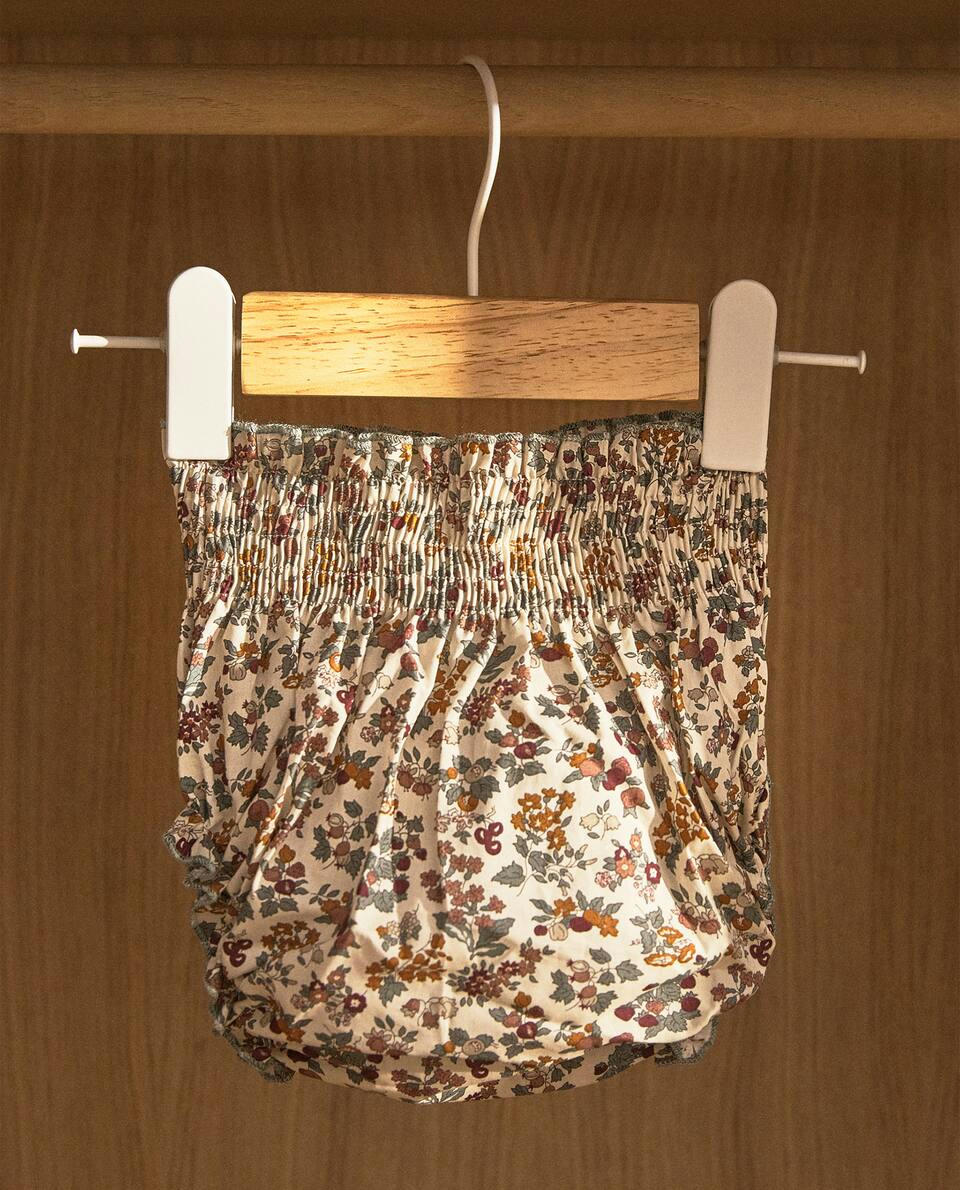 FLORAL PRINT FABRIC BABY BLOOMERS