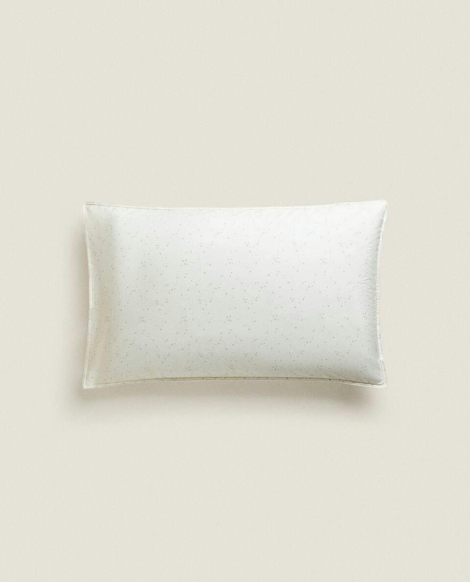 MOONS AND STARS PILLOWCASE