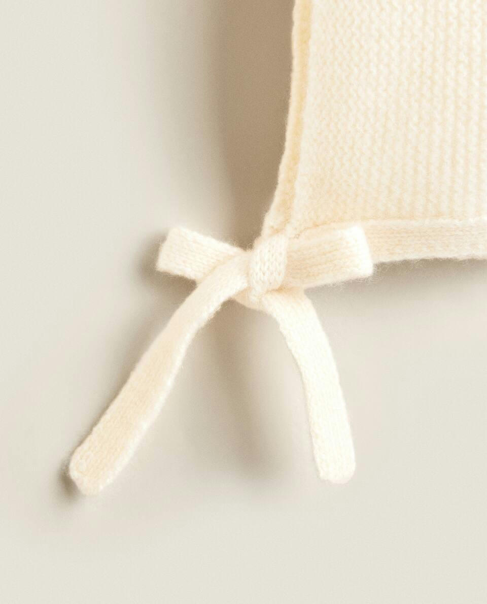 CASHMERE BABY BONNET
