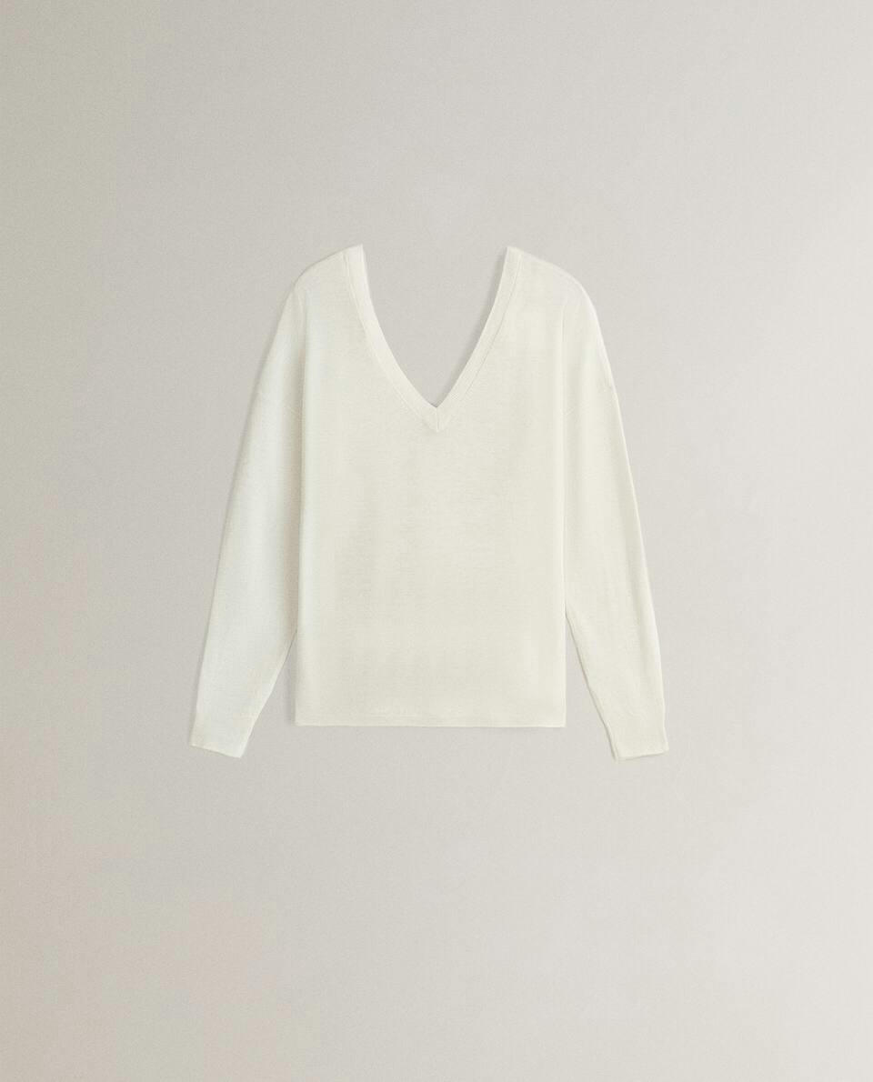 FINE CASHMERE SWEATER
