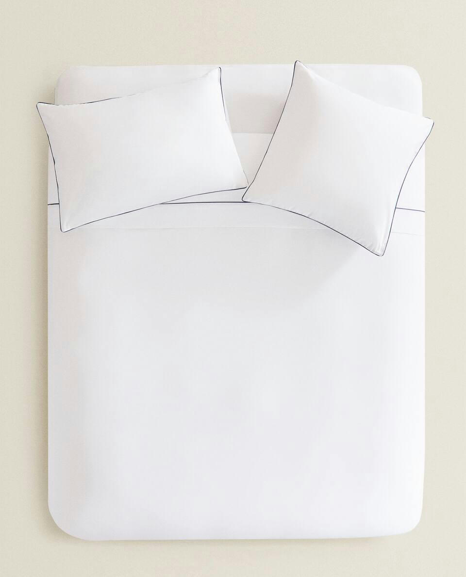DUVET COVER WITH BLUE PIPING