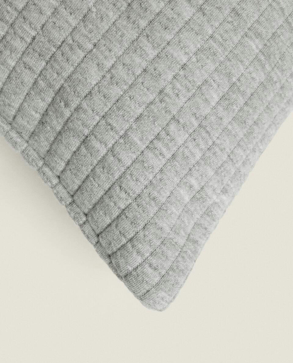 CHECKED JACQUARD CUSHION COVER