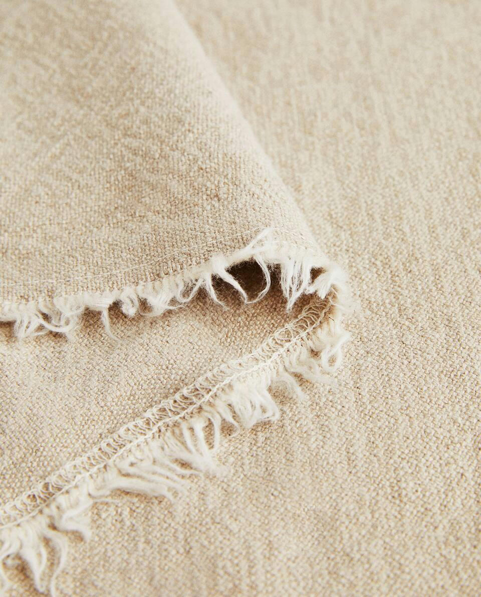 MULTIPURPOSE LINEN BLANKET