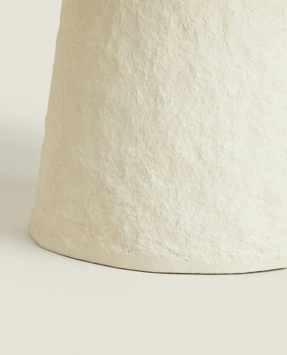 PAPIER-M?CHé TABLE LAMP