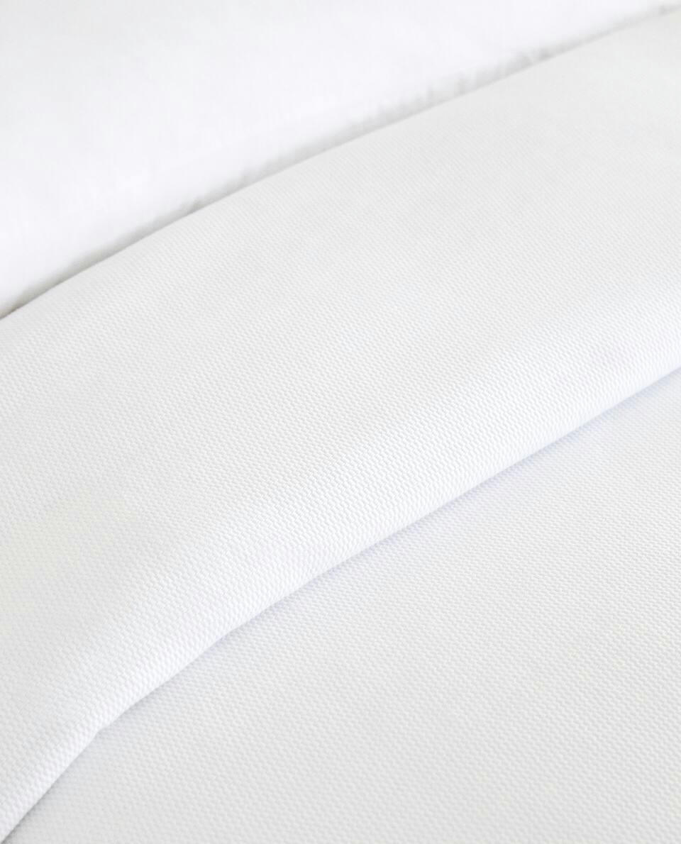 COTTON BEDSPREAD WITH BORDER