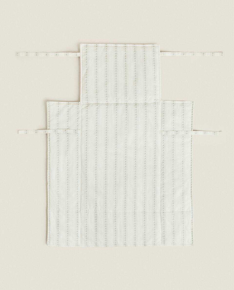FLORAL BORDER MUSLIN CHANGING MAT
