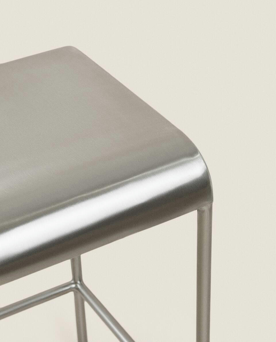 STEEL BAR STOOL