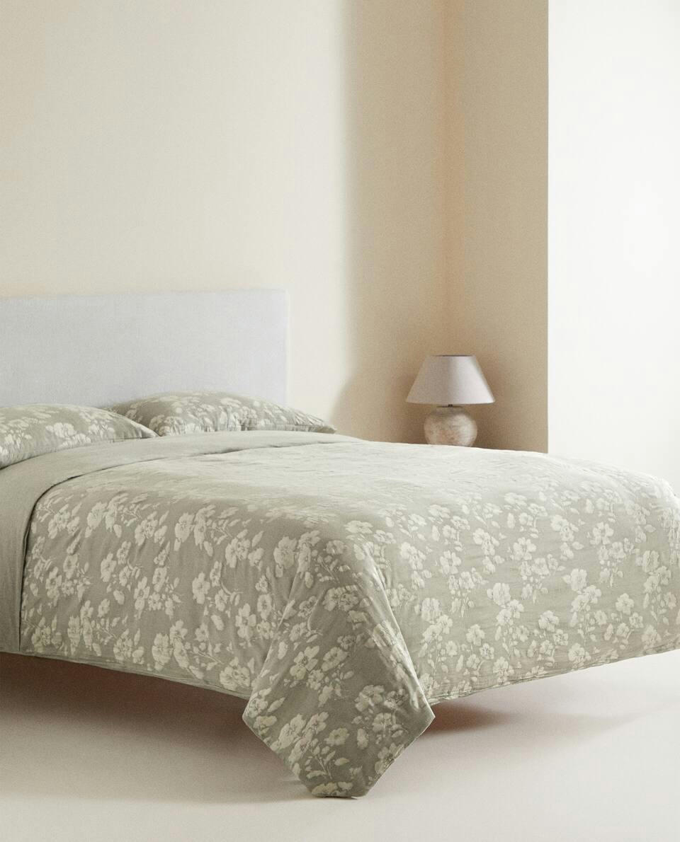 FLORAL JACQUARD DUVET COVER