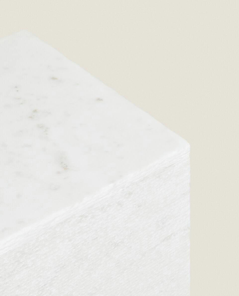 MARBLE CUBE SIDE TABLE X STUDIO NICHOLSON