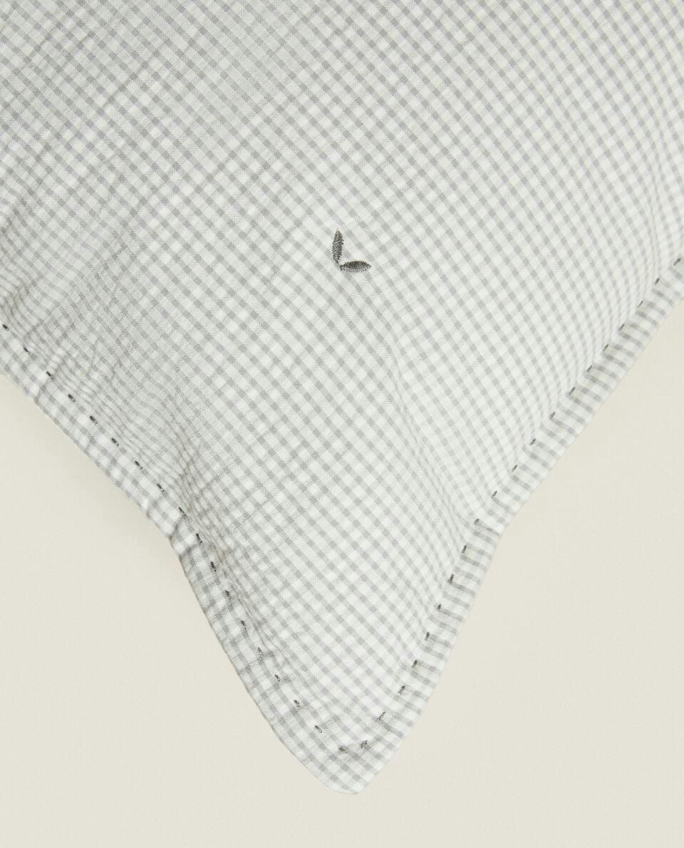 SEERSUCKER CUSHION COVER