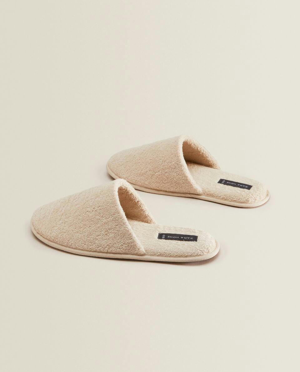 TERRY BATHROOM SLIPPERS