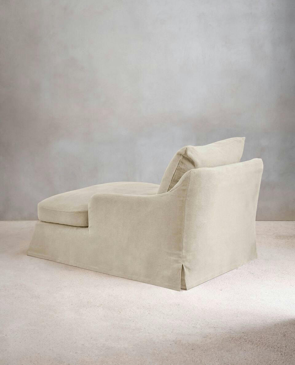 LOVESEAT 01