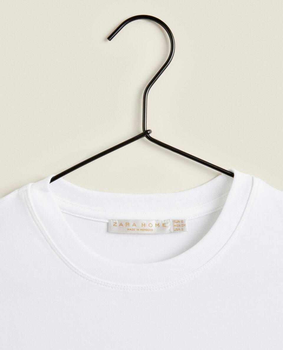 WOMEN’S WHITE T-SHIRT