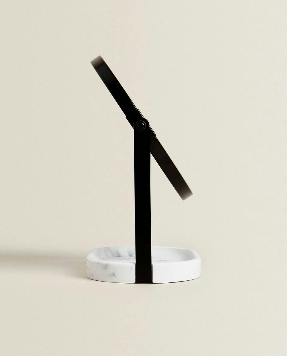 TABLE MIRROR WITH RESIN BASE