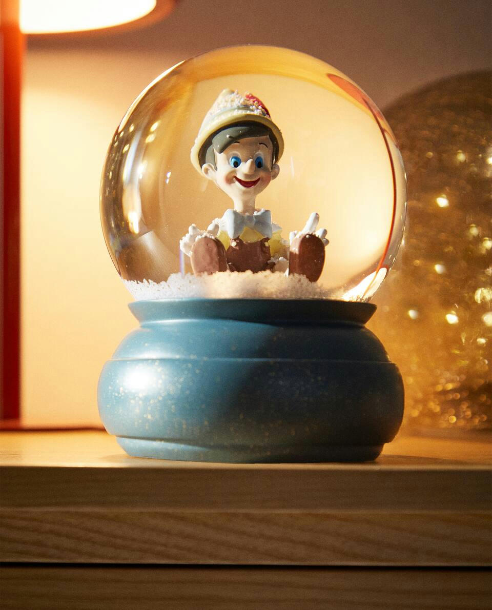 CHILDREN’S PINOCCHIO ? DISNEY CHRISTMAS SNOW GLOBE