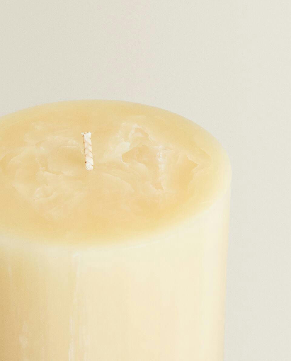 LONG CYLINDRICAL CANDLE