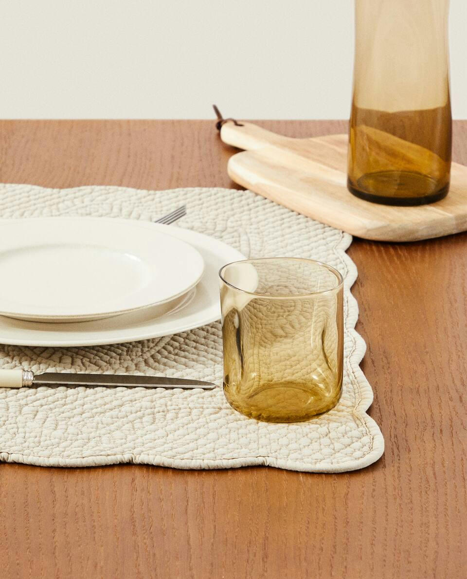 XL QUILTED PLACEMAT