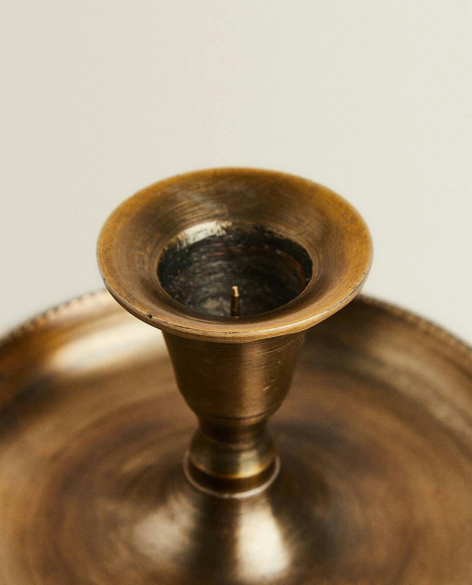 GOLDEN CANDLESTICK