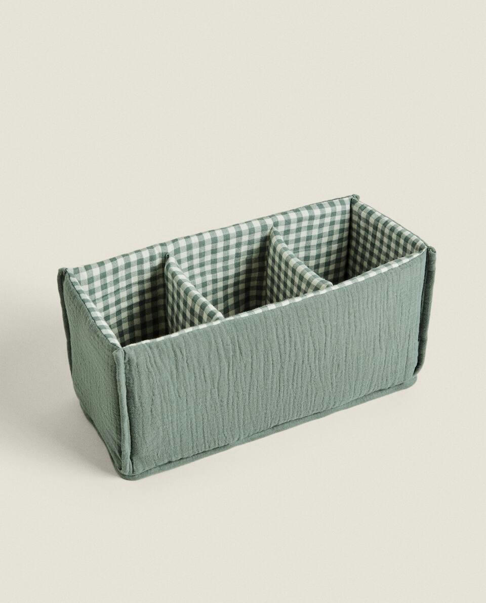 CHILDREN’S GINGHAM ORGANISER