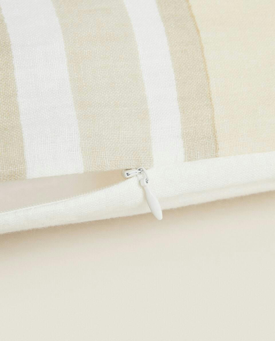 STRIPED CUSHION COVER