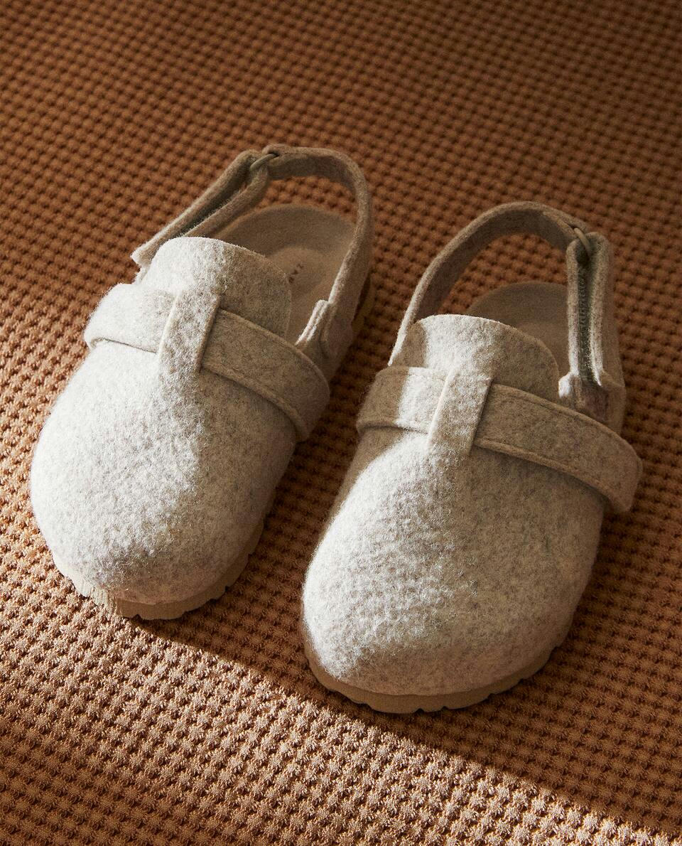 FELT CLOGS WITH BACK STRAP