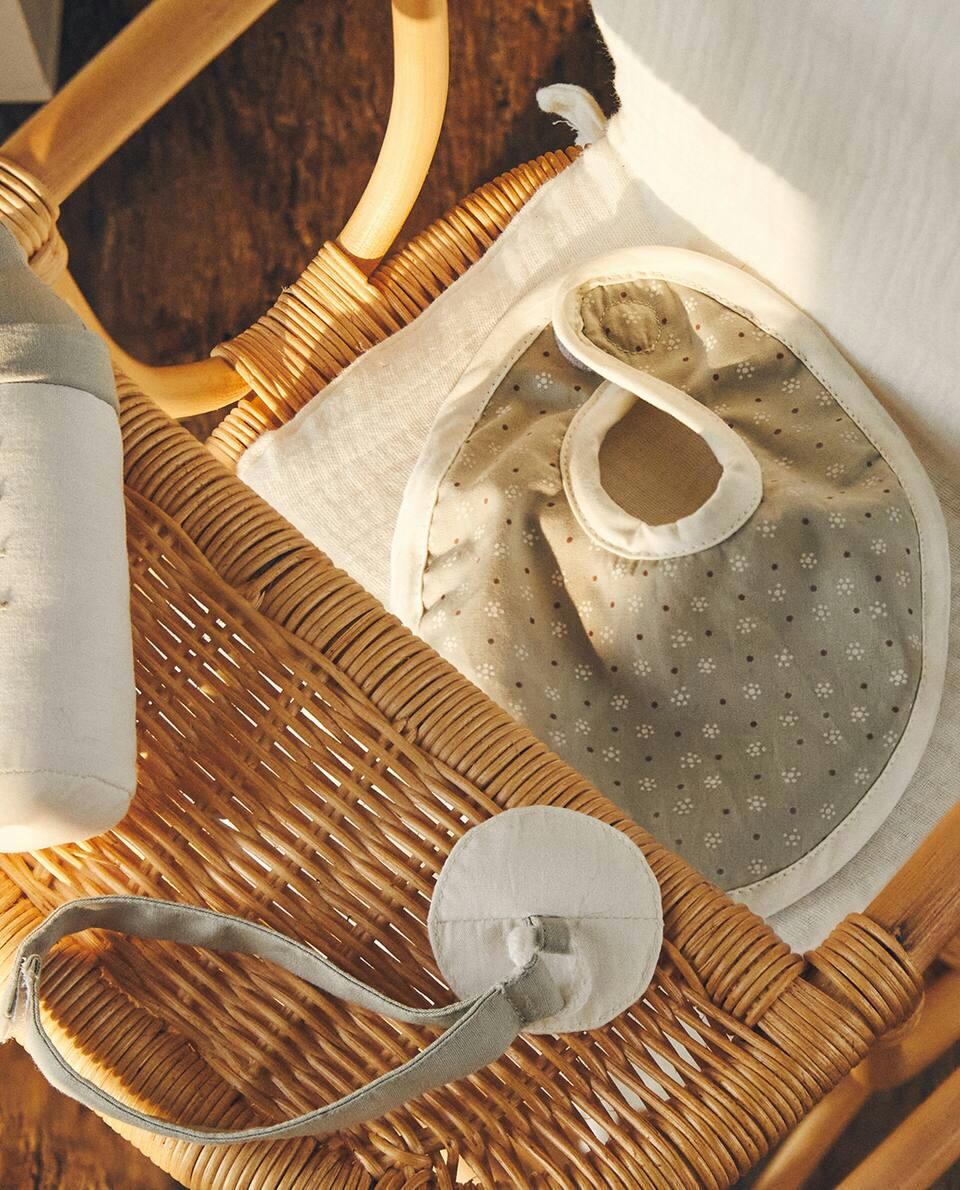 CHILDREN'S DOLL FEEDING SET