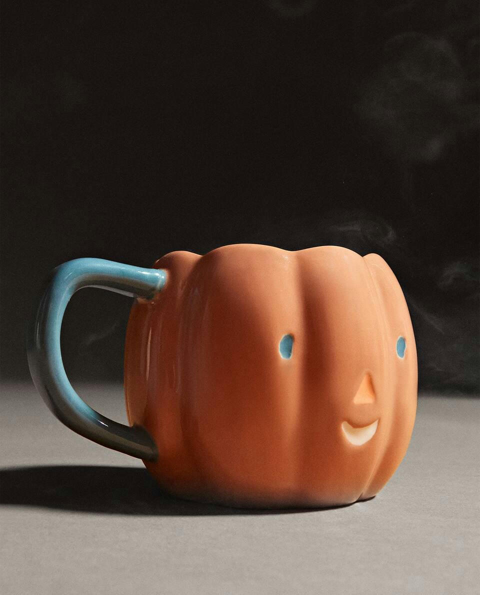 KIDS’ HALLOWEEN PUMPKIN MUG