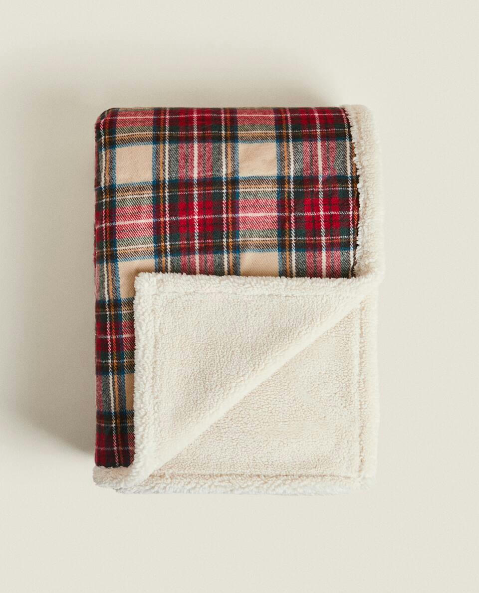 CHRISTMAS REVERSIBLE TARTAN BLANKET