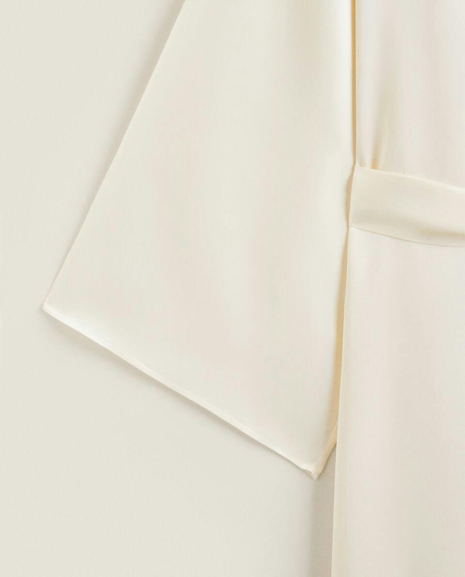 SATEEN DRESSING GOWN