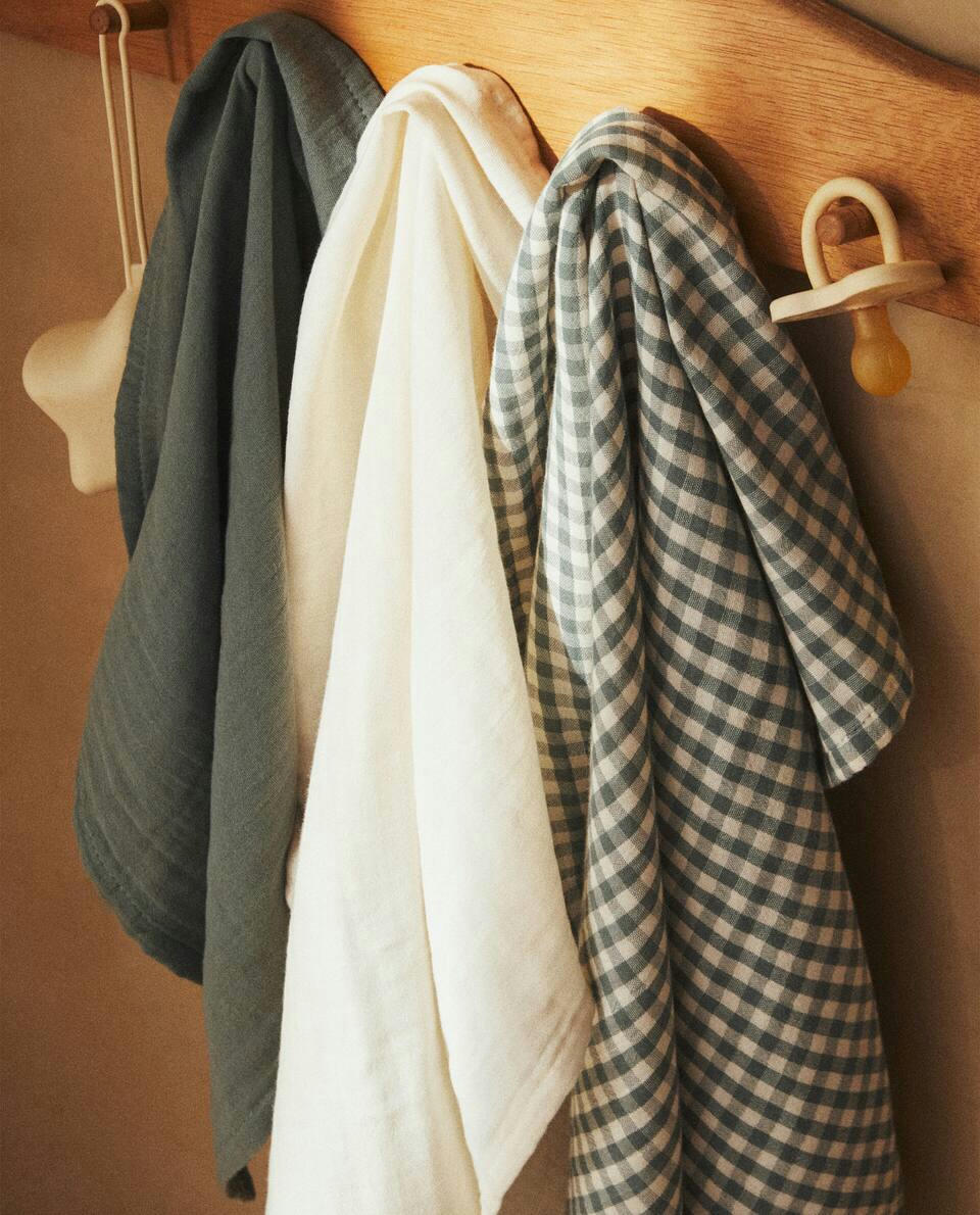 CHILDREN’S GINGHAM MUSLIN CLOTH (PACK OF 3)