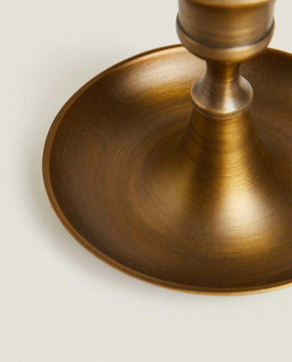 SMALL GOLD CANDLESTICK