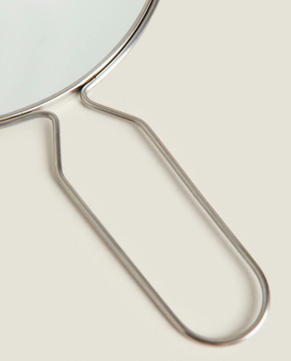 HAND-HELD MIRROR WITH STEEL FRAME
