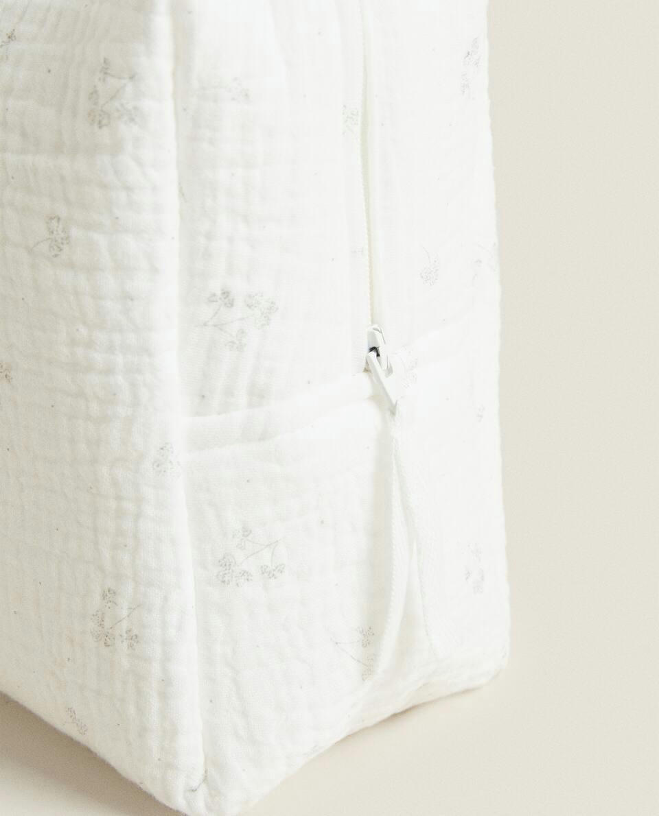 COTTON MUSLIN CLOVER TOILETRY BAG