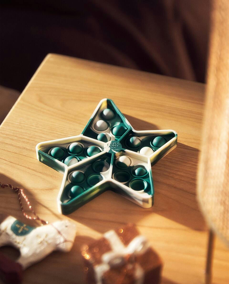 KIDS’ CHRISTMAS BUBBLE TOY