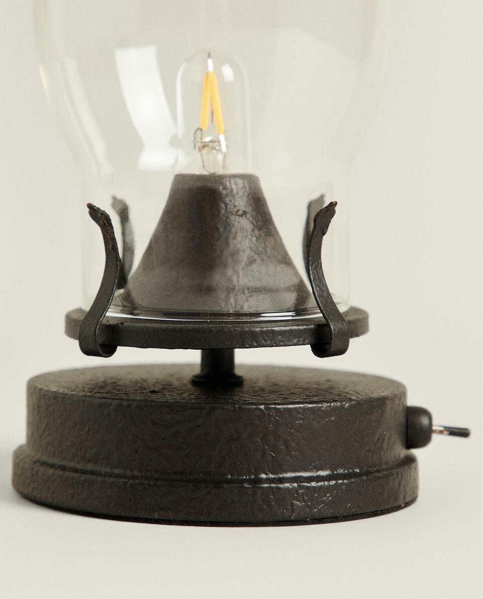 PORTABLE OIL LAMP