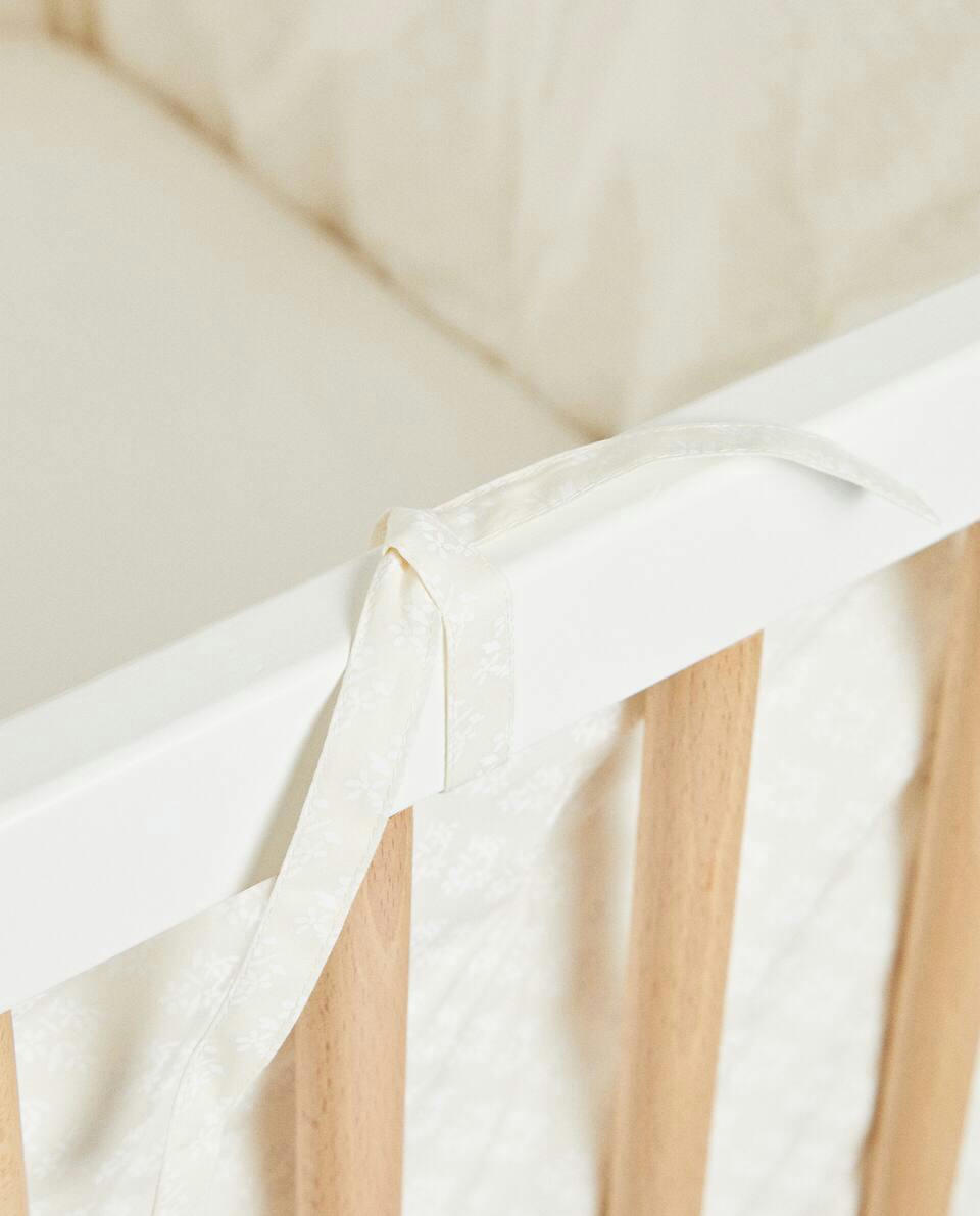 CHILDREN’S FLORAL COT BUMPER COVER