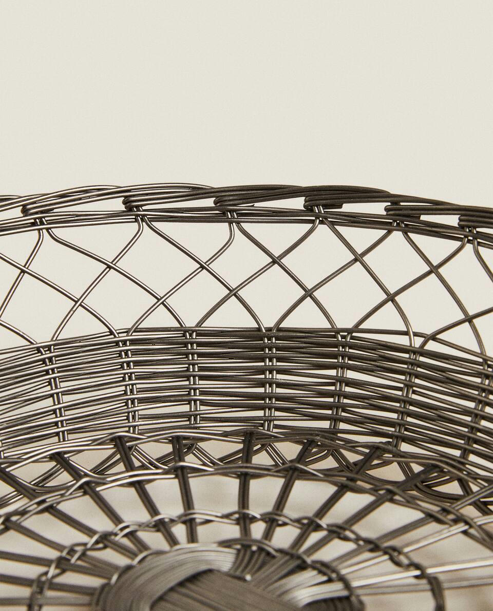 ROUND METAL BASKET
