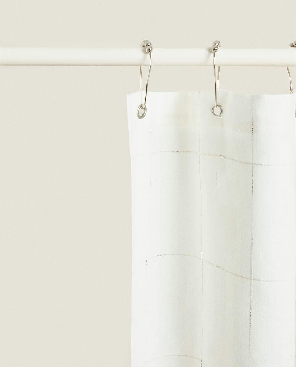 CHECK SHOWER CURTAIN