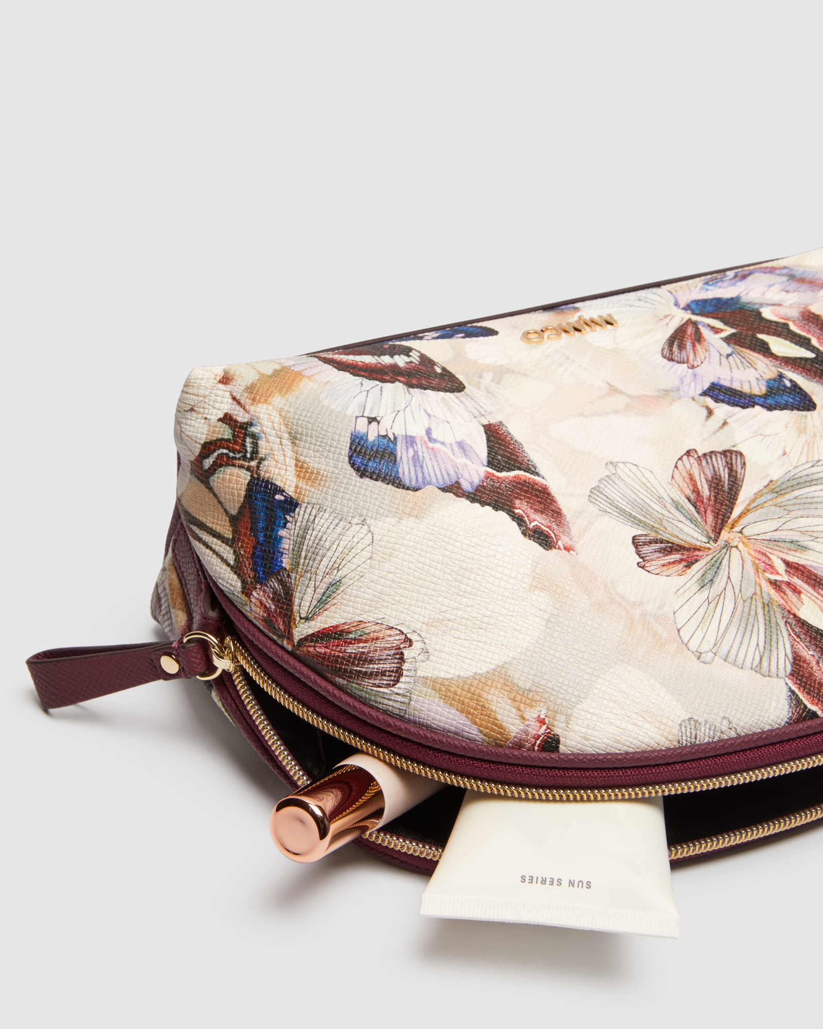 Mimco Flight Cosmetic Case