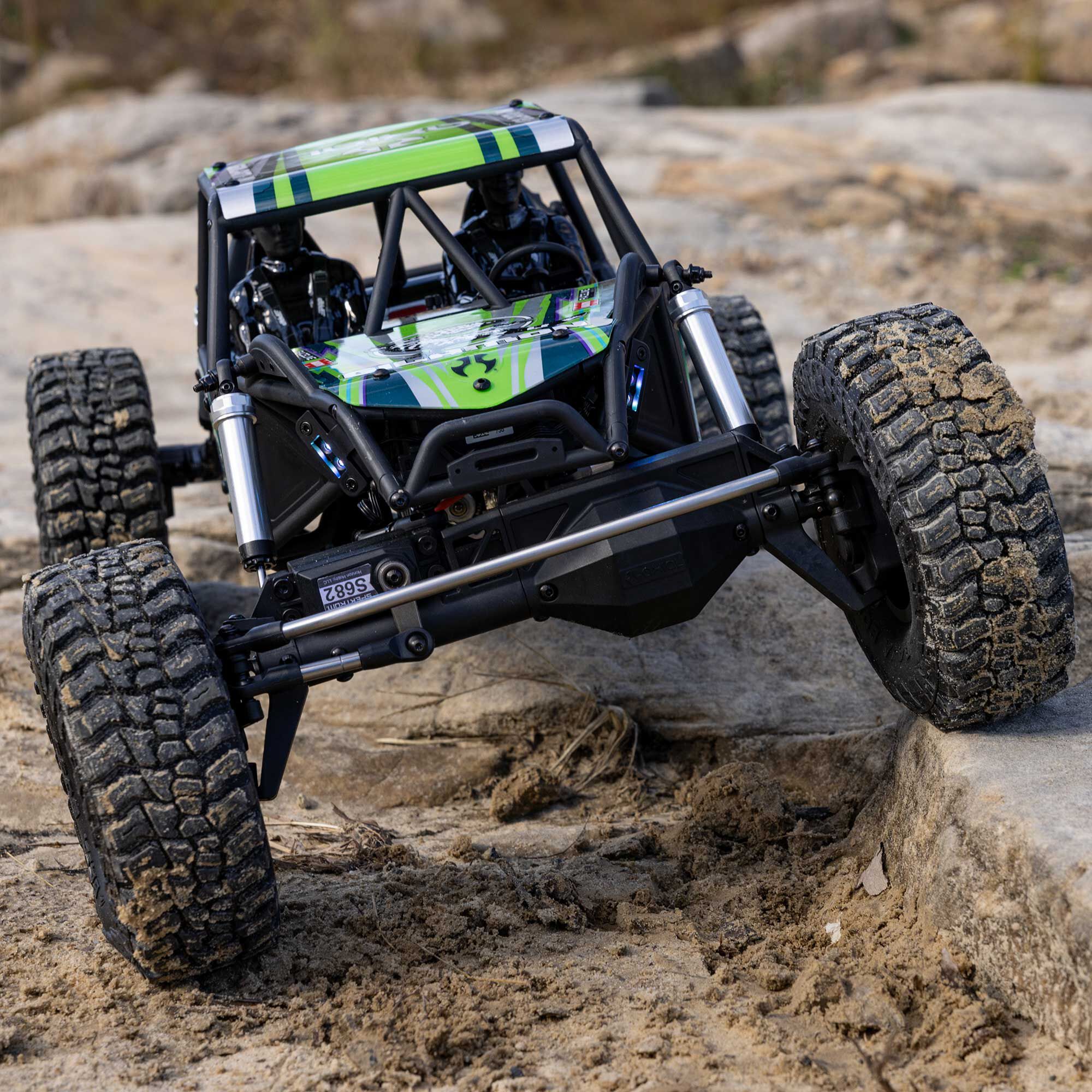 Axial 1/8 AXP8 Gilamon 2.2 4X4 RTR Brushed Trail Buggy, Green