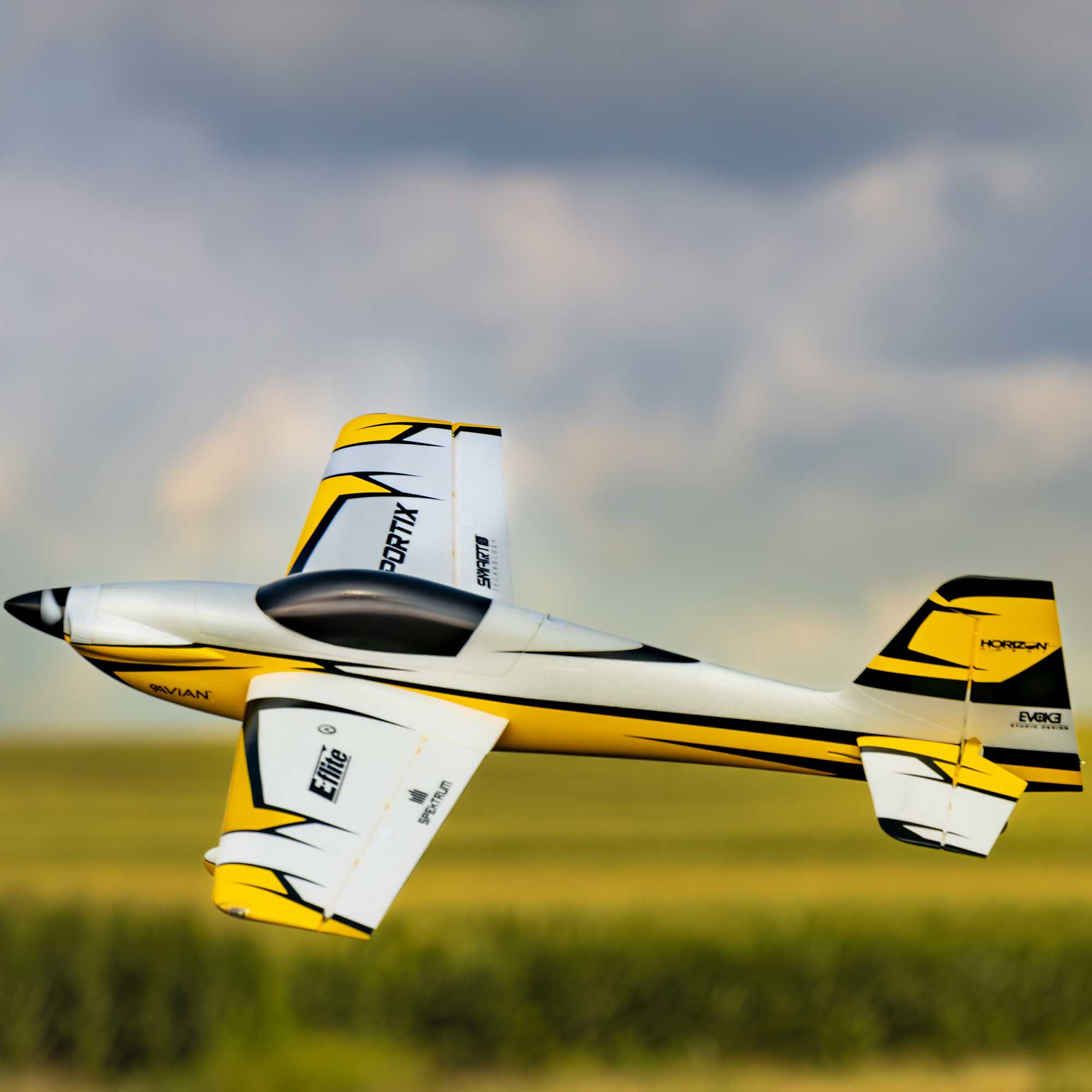 E-flite Sportix 1.1m BNF Basic with AS3X+ & SAFE Select