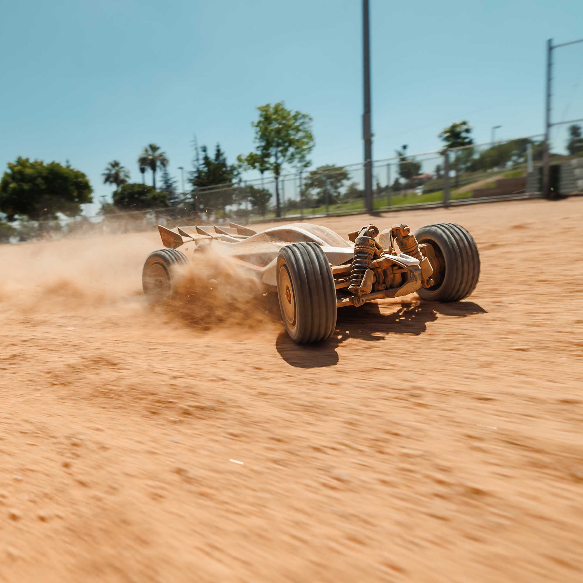 ARRMA 1/14 TYPHON GROM 223S DSC 4X4 RTR Brushless Buggy, Silver