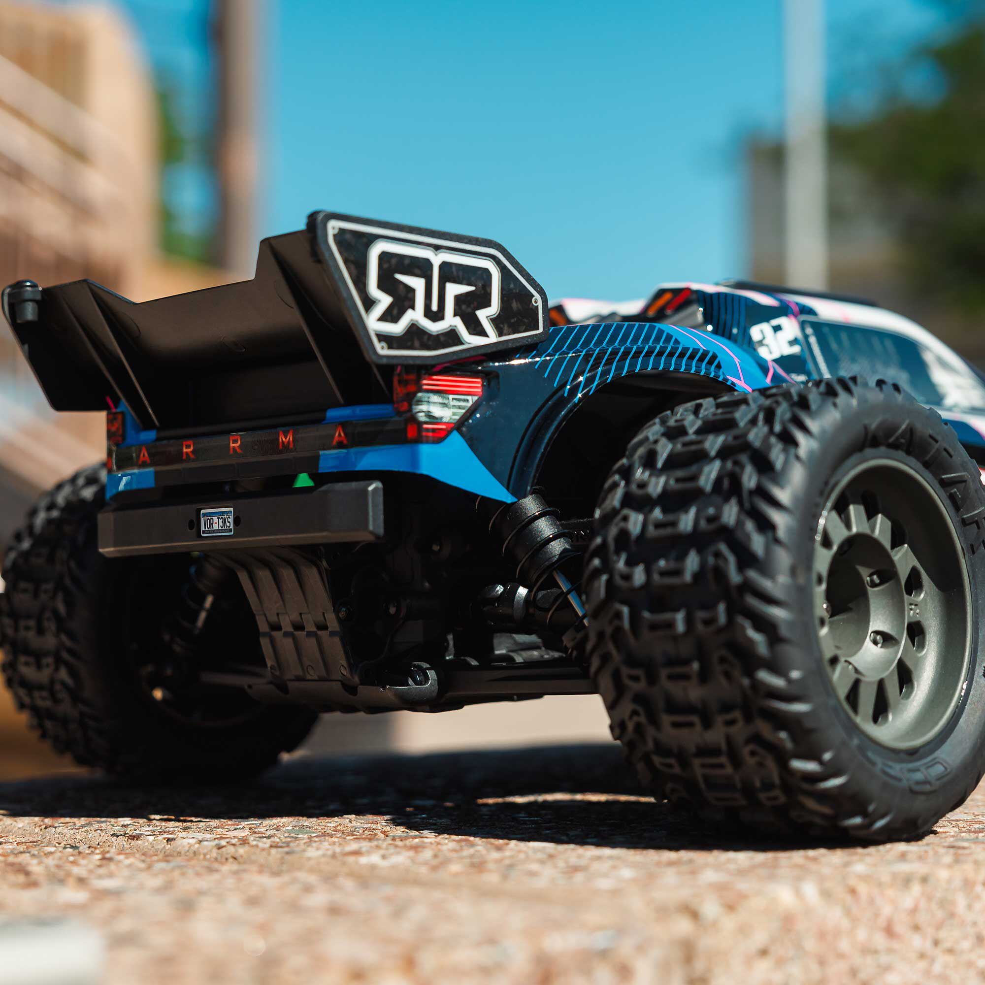 ARRMA 1/10 VORTEKS 2WD RTR Brushed Stadium Truck, Blue