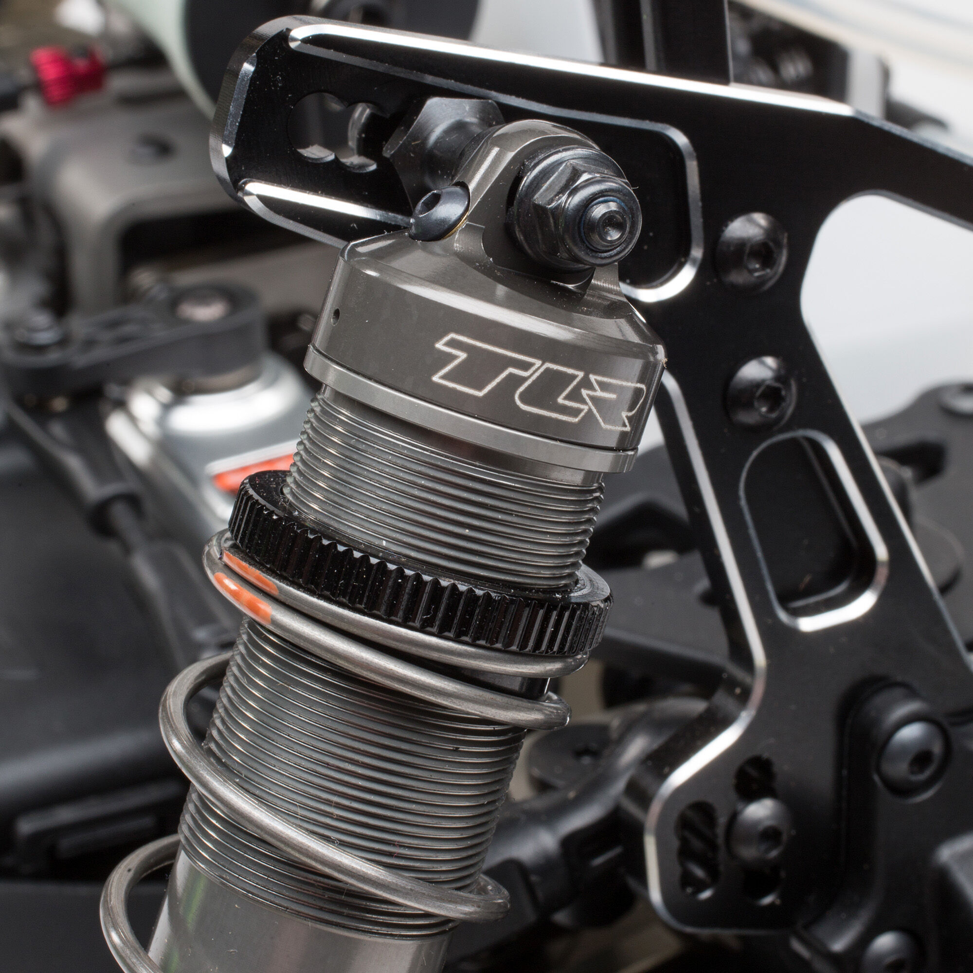 Team Losi Racing 1/8 8IGHT-XT/XTE 4X4 Nitro/Electric Truggy Race Kit