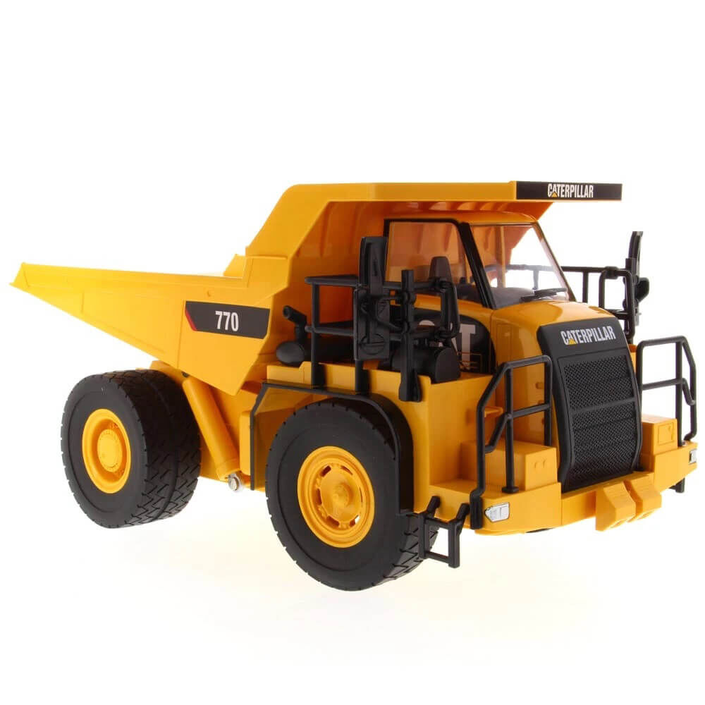 DCM/Racemasters 1/24 RC Caterpillar 770 Mining Truck