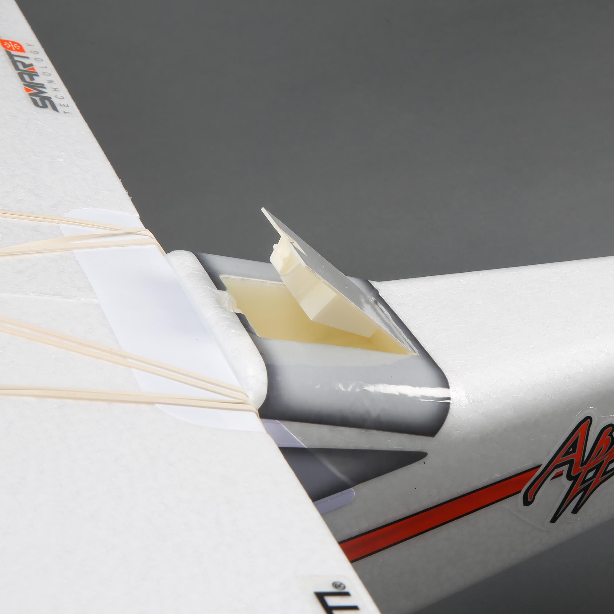 E-flite Apprentice STS 1.5m RTF Basic Smart Trainer with SAFE