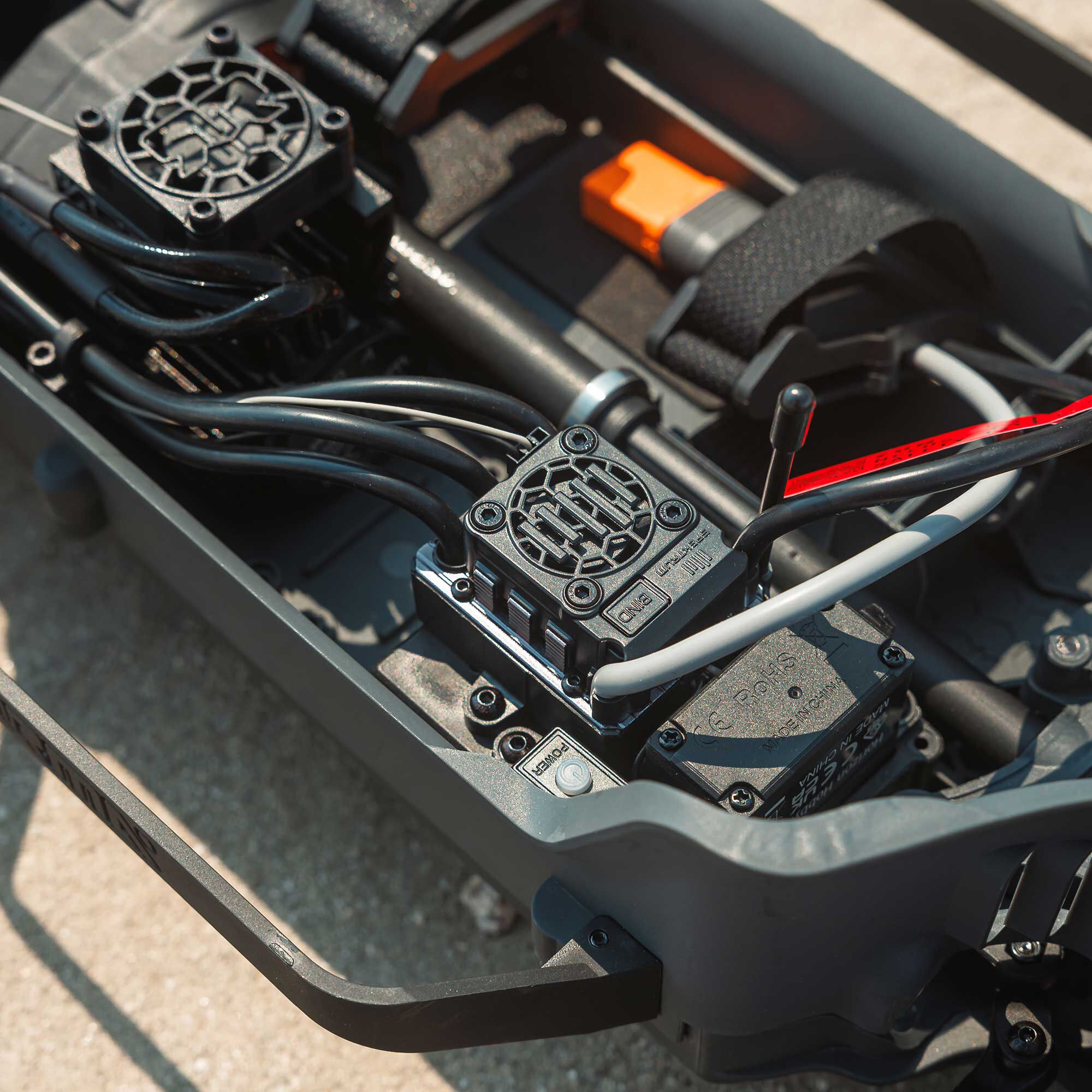 ARRMA 1/10 SENTON 223S DSC 4X4 RTR Brushless Short Course Truck, Yellow