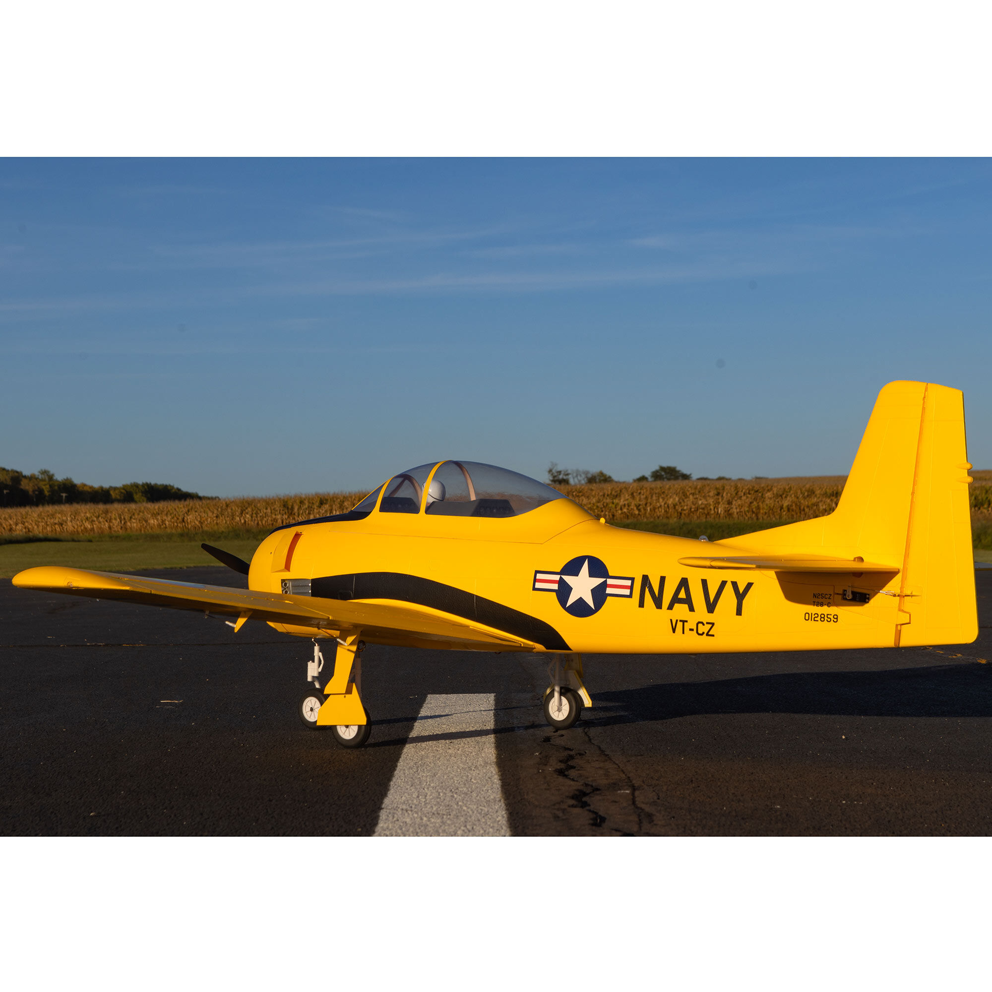 E-flite Carbon-Z T-28 Trojan 2.0m PNP